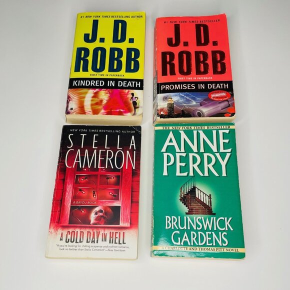 Collection of 8 Detective Mystery Novels - Picture 2 of 3